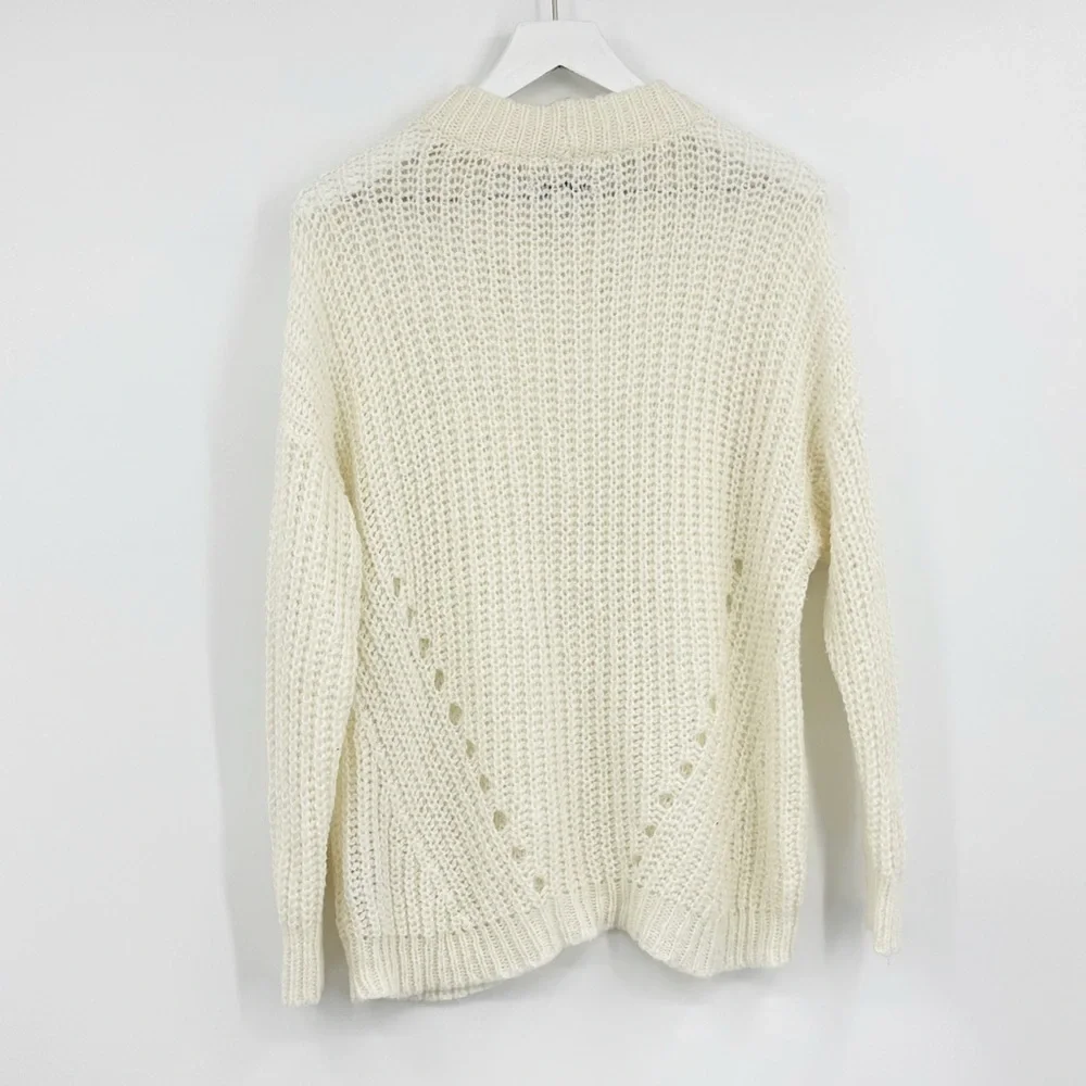 American Eagle Outfitters Boho Cream Kint Sweater Size Small